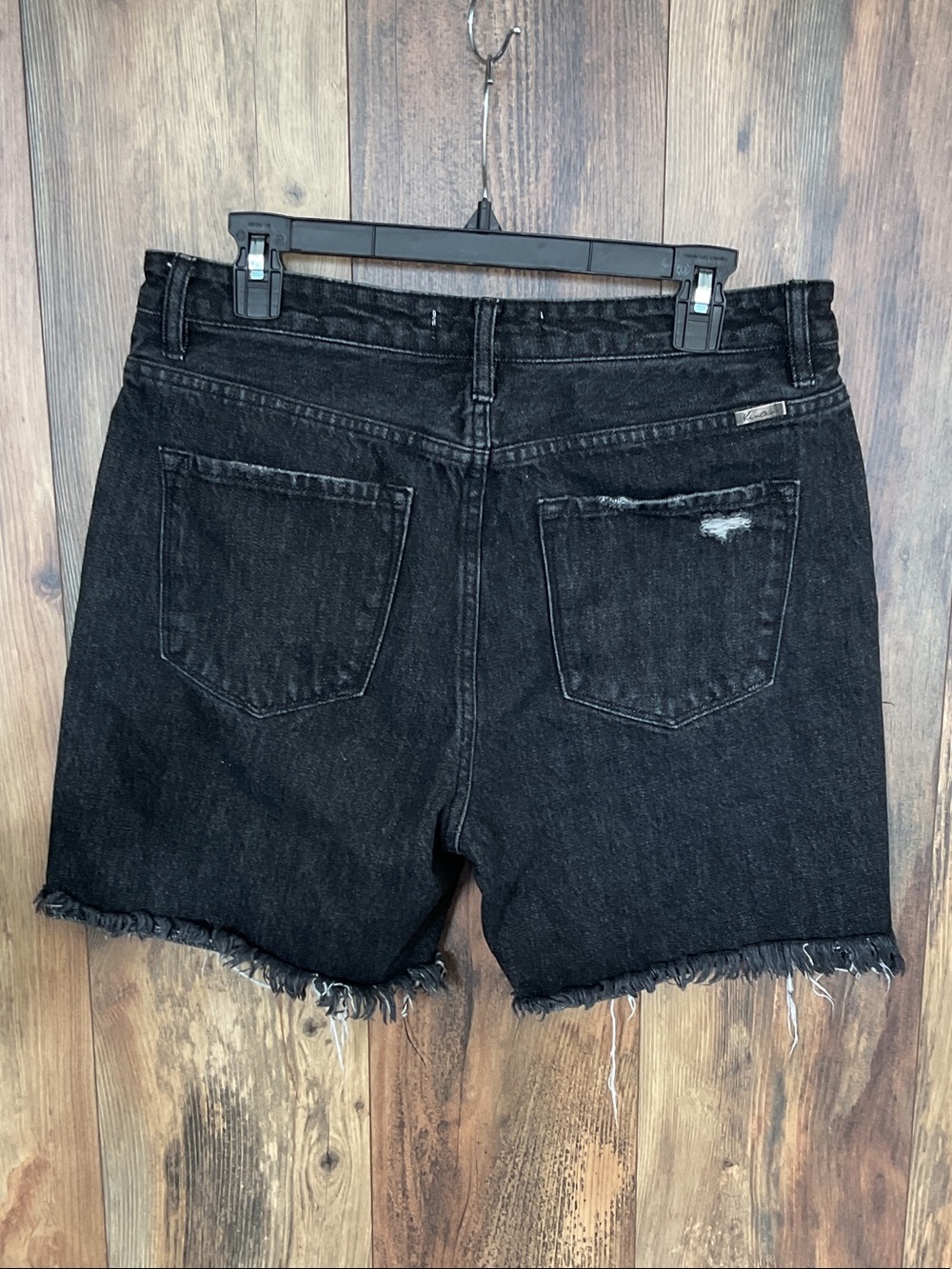 KanCan Black Distressed KC7367DG Denim Shorts 9/28        165B